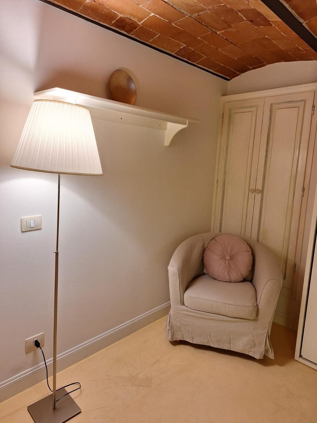Cozy & Charming Florentine Hideaway By Oteego Φλωρεντία Εξωτερικό φωτογραφία